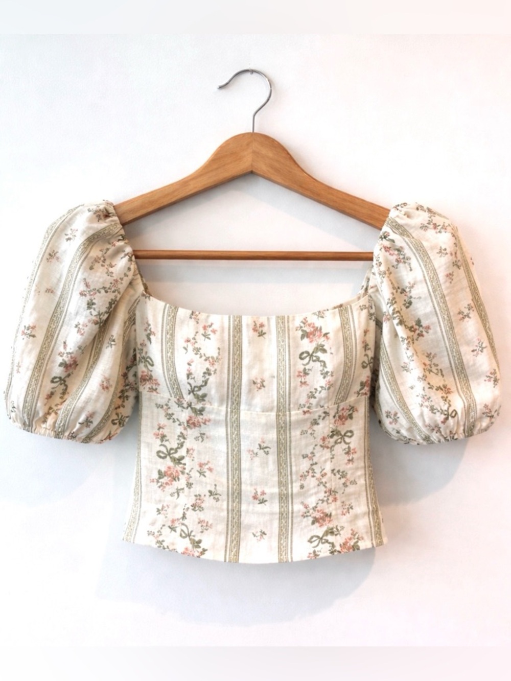 Reformation Arancini Linen Puffed Sleeve Top in Heath Floral Size 2 - Picture 3 of 11